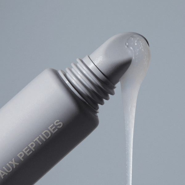 Peptide lip treatment - CARAMELIZED BANANA 10ml Fotografie de Produs Rhode cosmetica Hair Shop Chisinau - foto Moldova